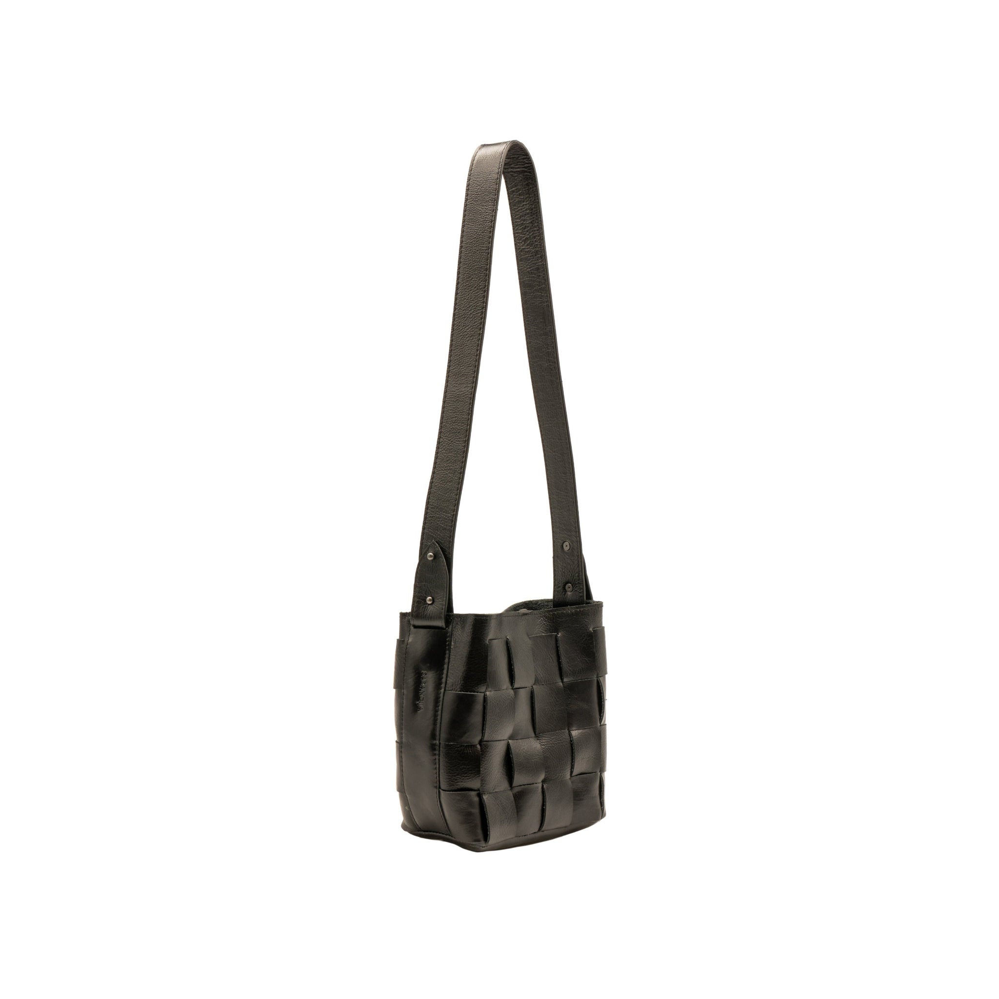COYOTE BLACK